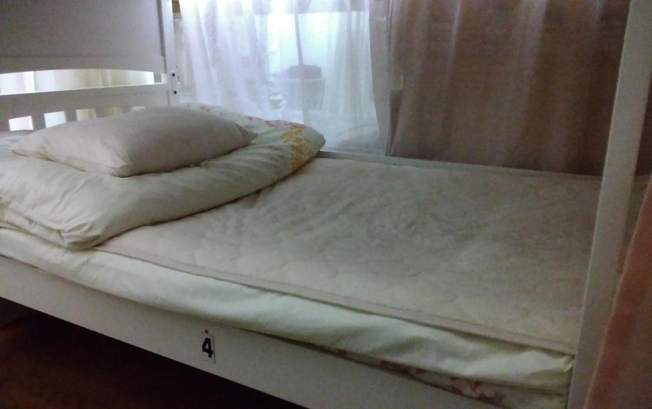 Fukuokakoryou Guesthouse Fukuoka  Bagian luar foto