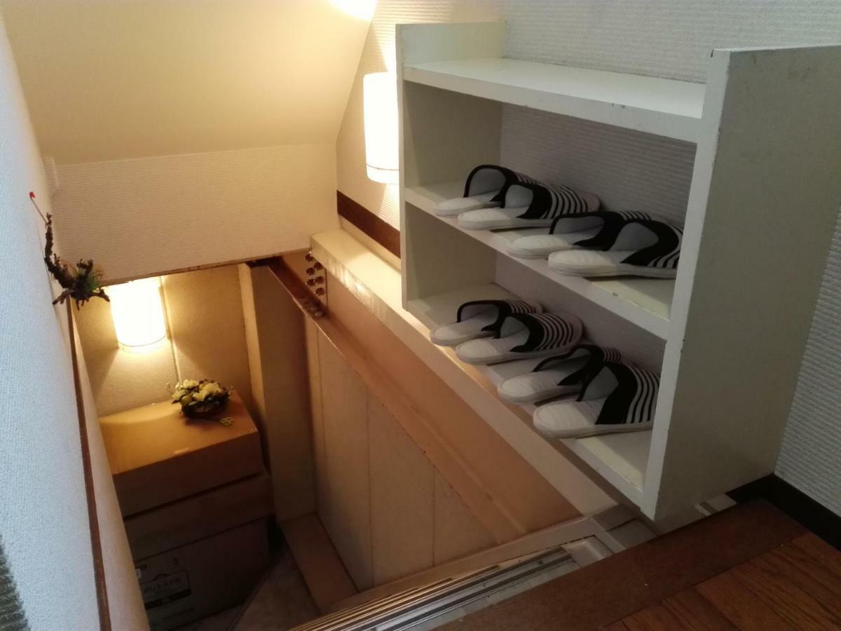 Fukuokakoryou Guesthouse Fukuoka  Bagian luar foto