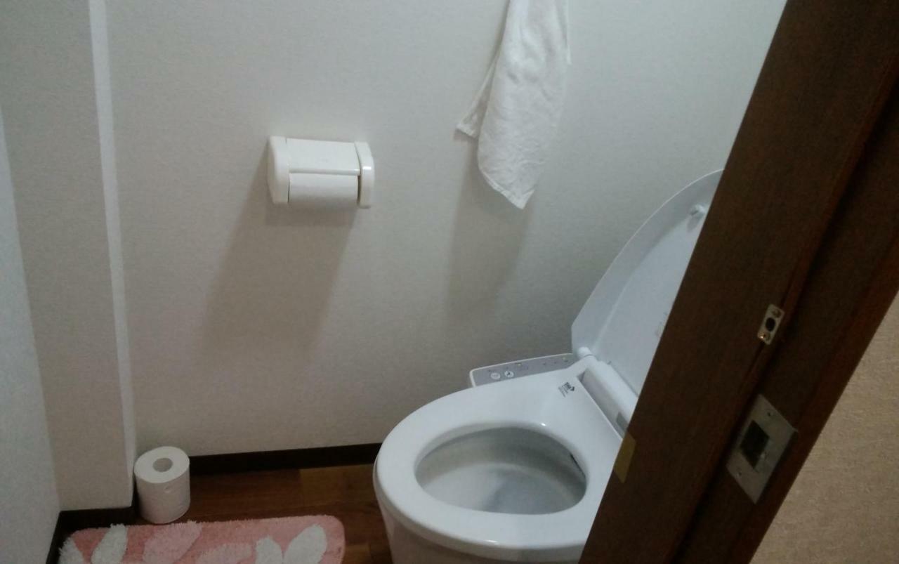 Fukuokakoryou Guesthouse Fukuoka  Bagian luar foto